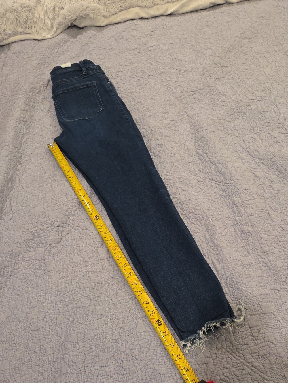 Good American Always Fits Good Legs Skinny Crop Jeans Size 6-12 BLUE838 Raw Hem - Picture 11 of 11
